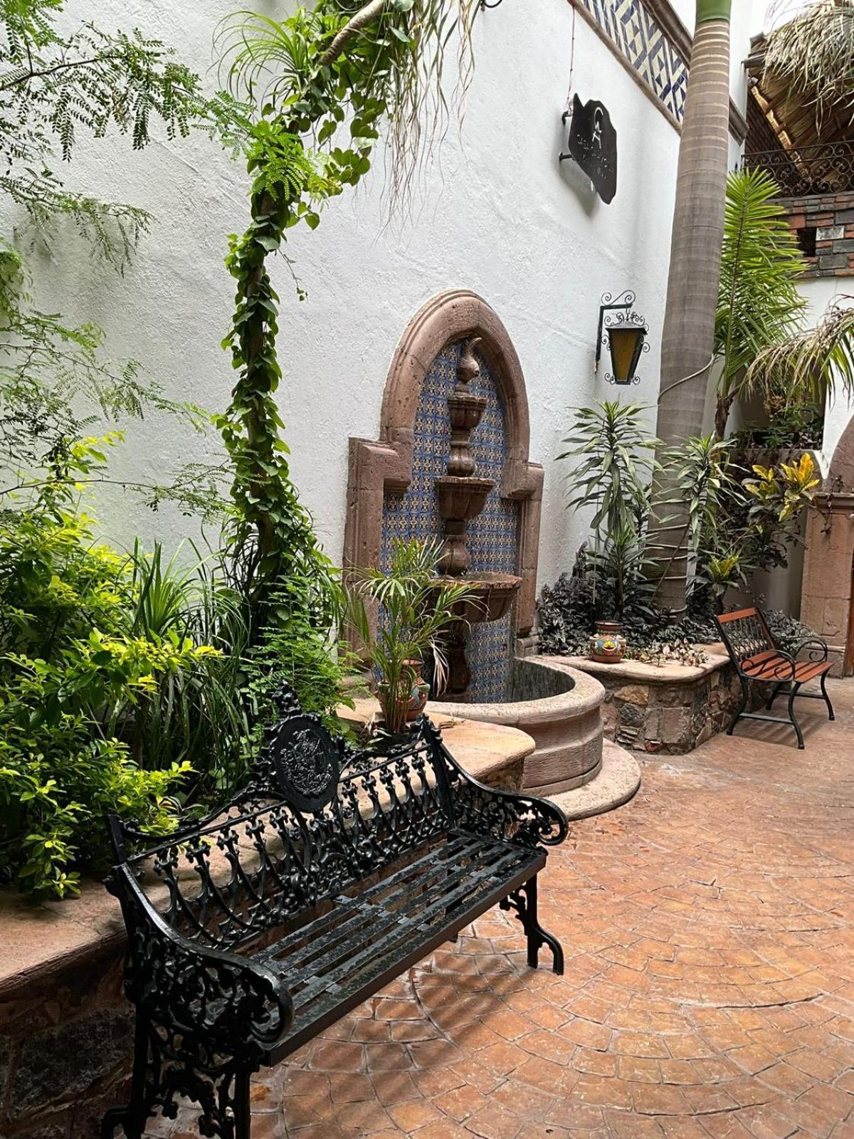 Casa Carmona 33 Hotel Queretaro Exterior photo